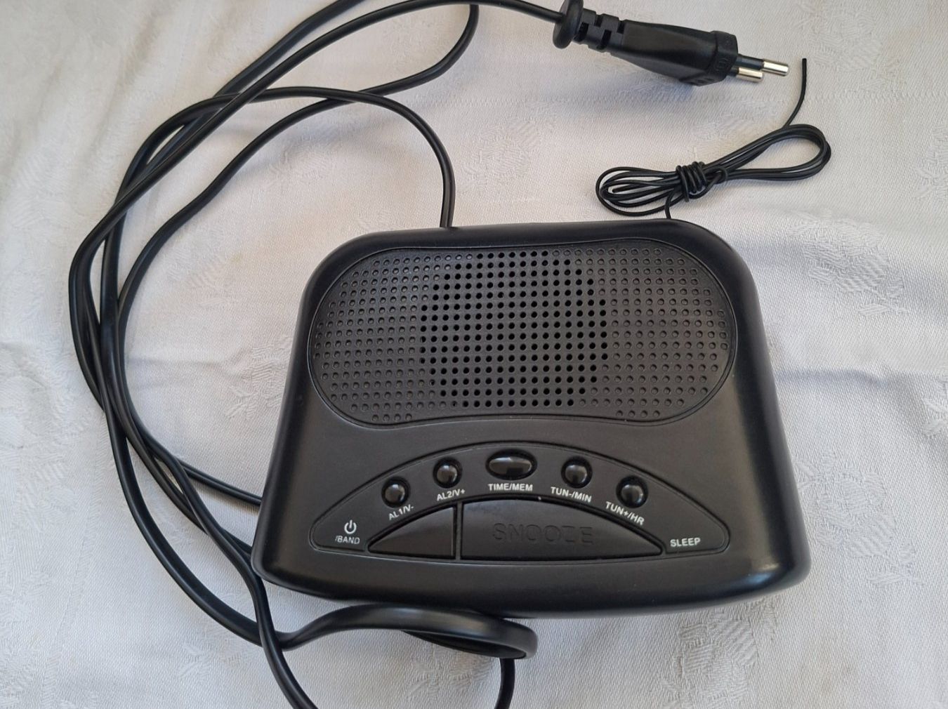 Réveils: Radio Wecker  Intertronic – D'occasion à Läufelfingen par jac_vp95