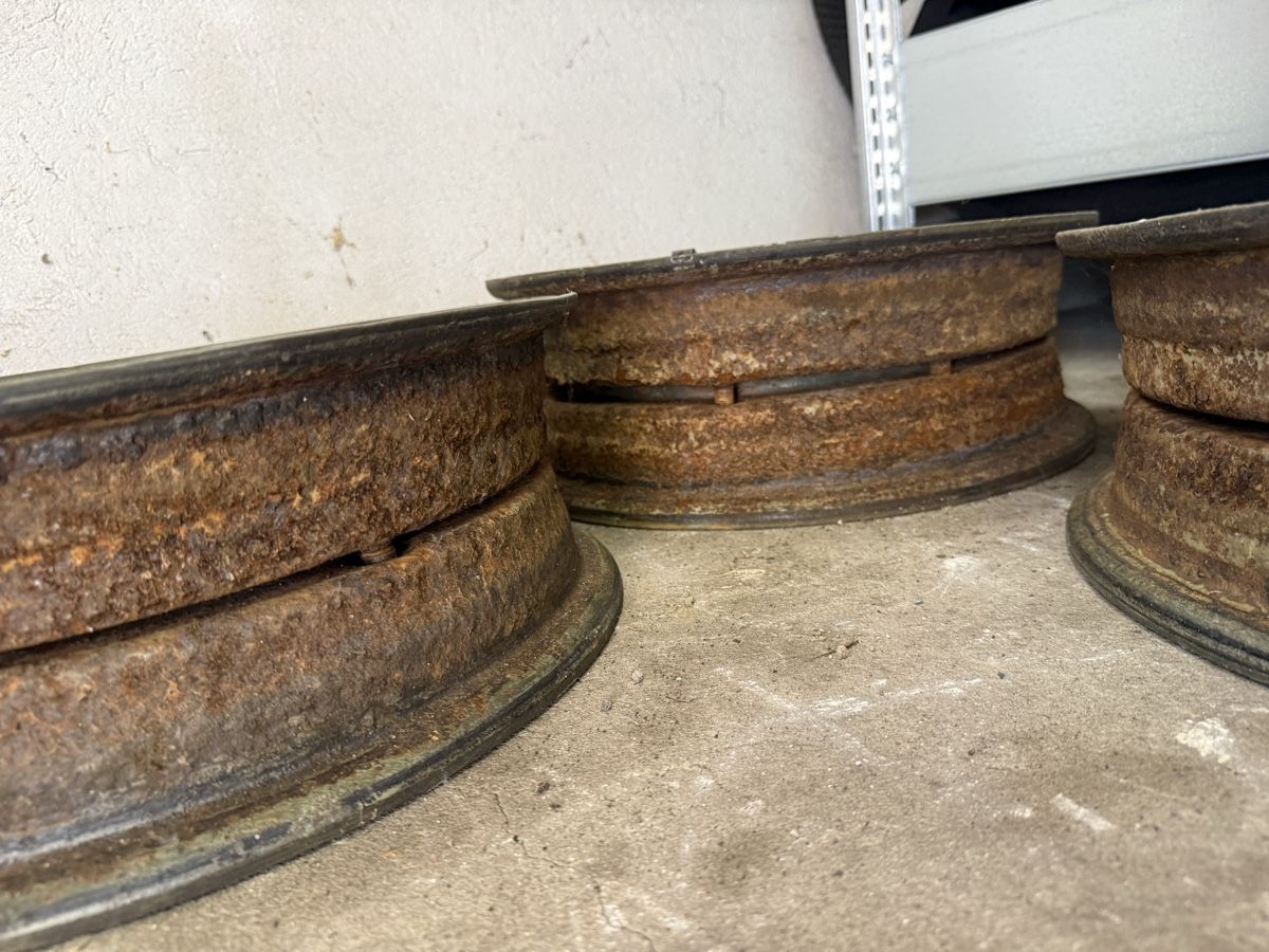Jeep Cerchioni: Jeep Willys Felgen – Difettoso da Bennwil venduto da Ford5600t 3