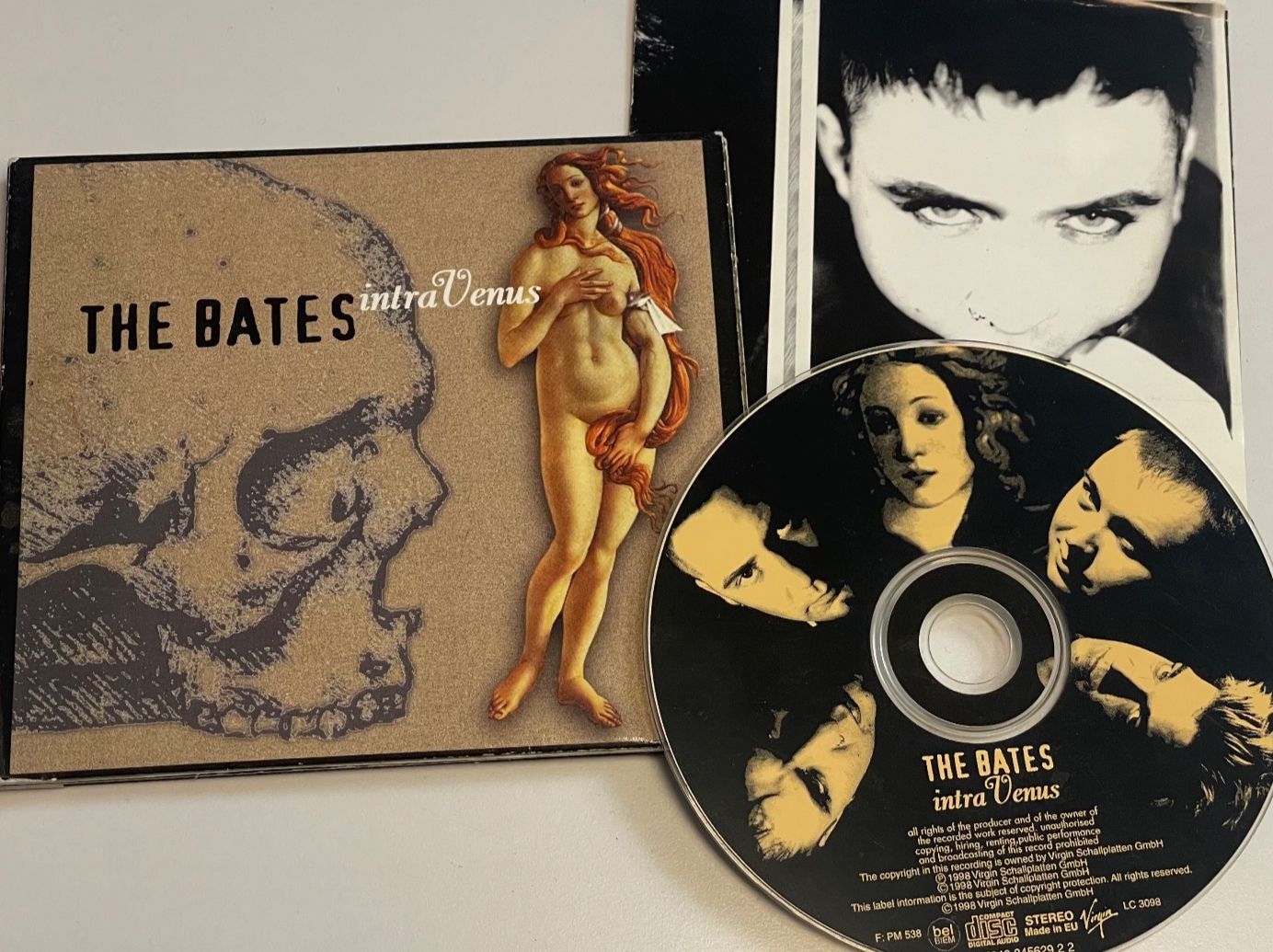 CDs: The Bates - Intravenus – D'occasion à Muri b. Bern par AdidasCollector 1