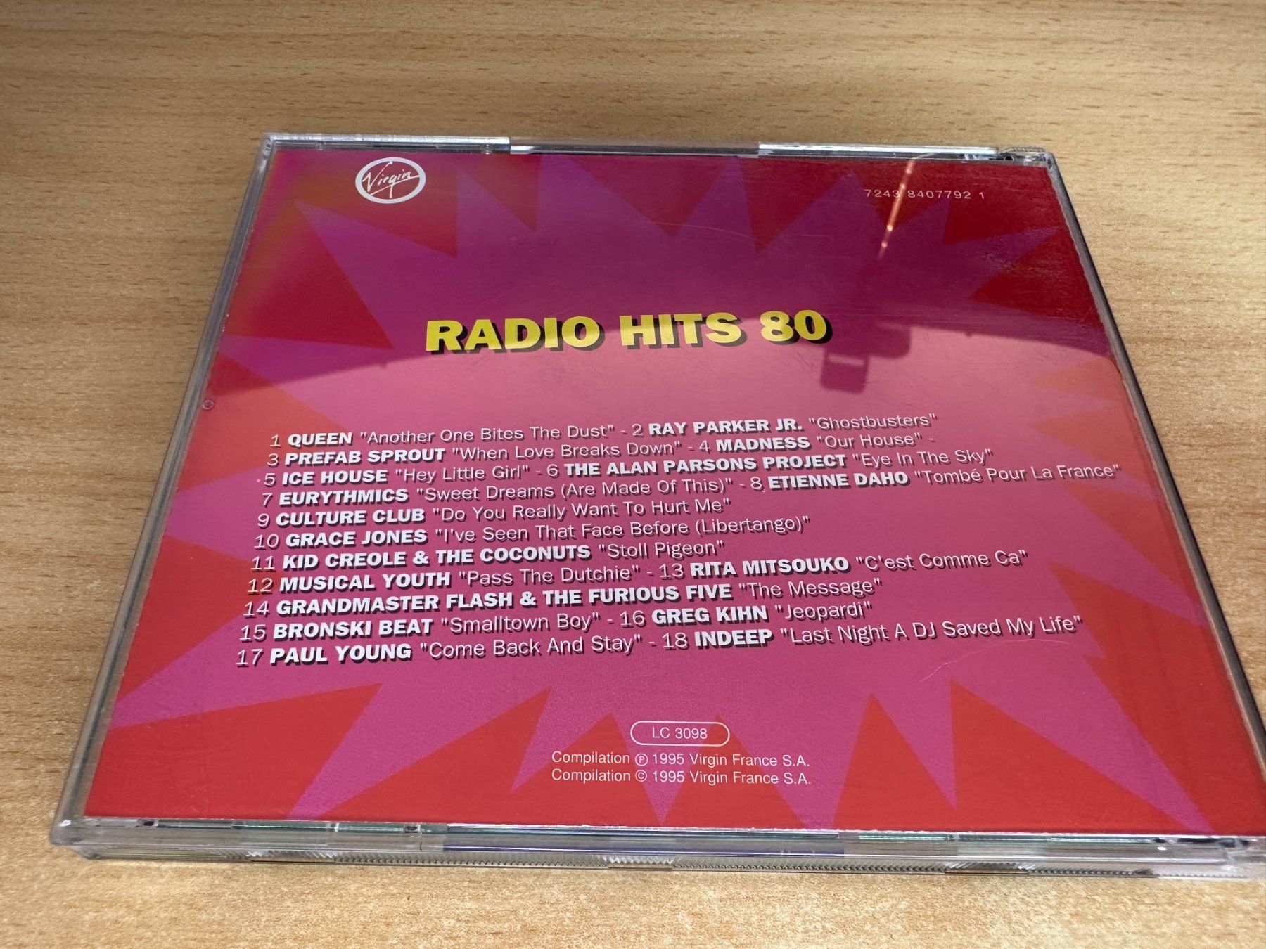 CDs: D4 Various – Radio Hits 80 – Gebraucht aus Rikon im Tösstal von Alpenmutz 1