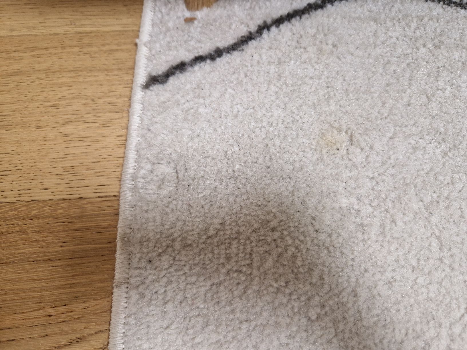 Tappeti: Teppich geometrisches - grau weiss 275x185 – Usato da Zürich venduto da zvr_8cw6 3