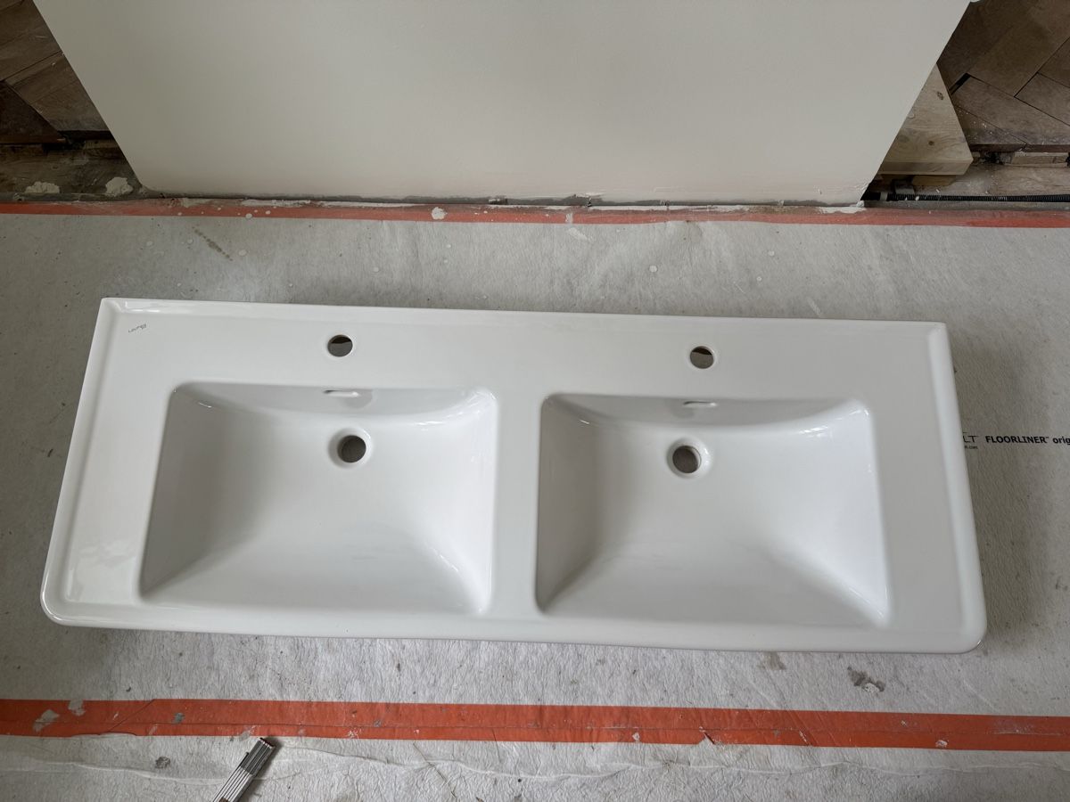Lavabi & lavandini: Laufen Pro Dopplewaschbecken – Usato da Basel venduto da emmzalou