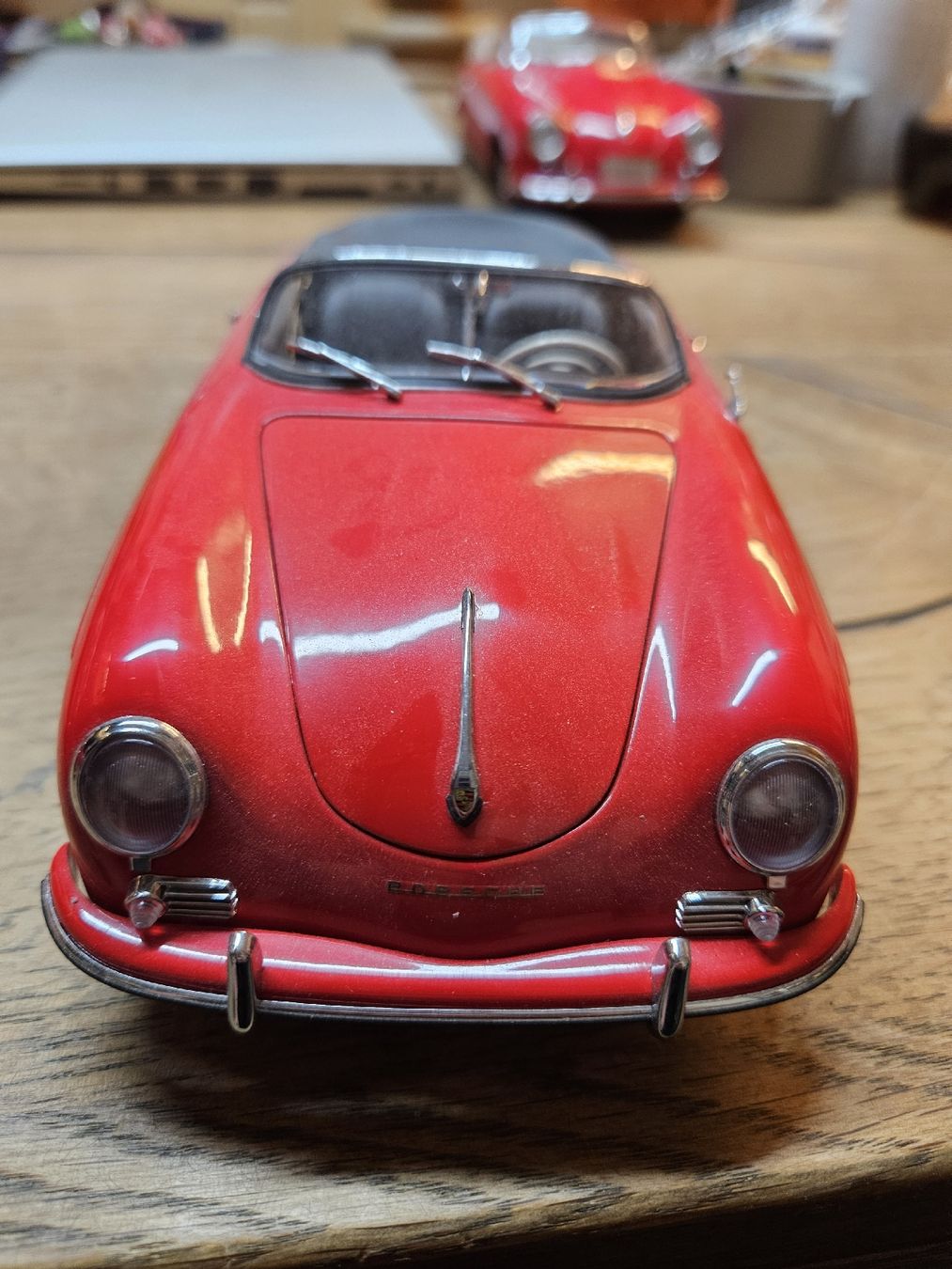 Autoart Modellautos: AutoArt Porsche 356 B Speedster 1:18 – Gebraucht aus Rorschach von TimelessTrading