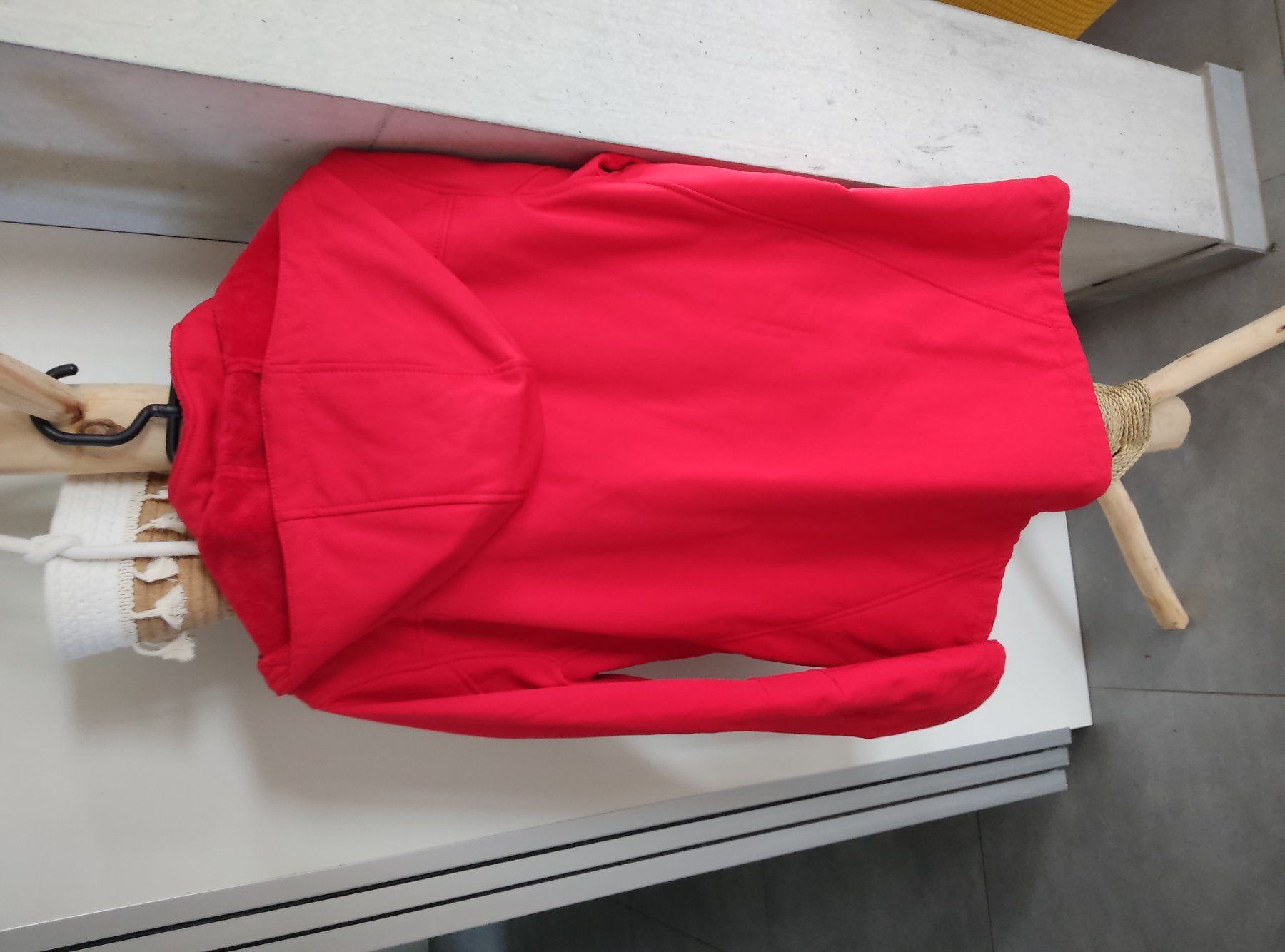 Giacche: Veste rouge – Nuovo (secondo la descrizione) da Vicques venduto da prairie0809 1