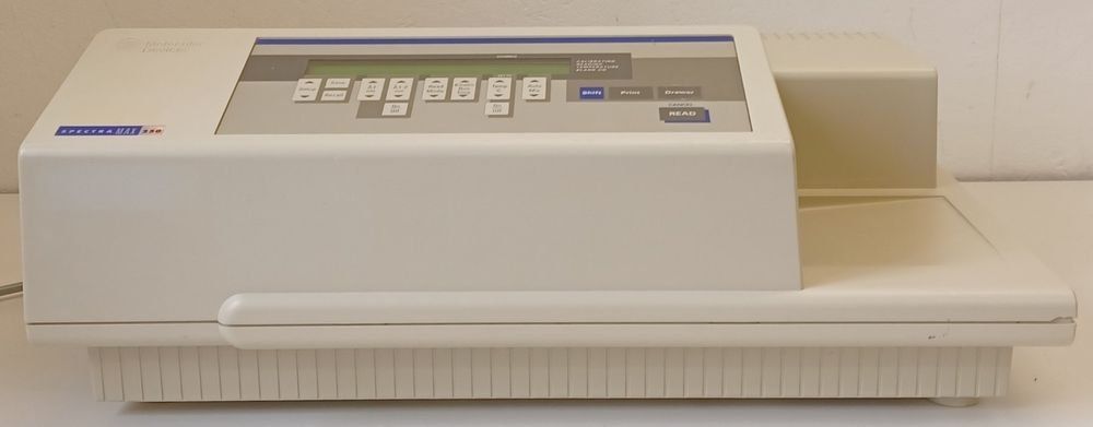Accessori da laboratorio: Molecular Devices Spectramax250 Microplate Spectrophotometer – Usato da Niederdorf venduto da LeptonAG_Labor 1