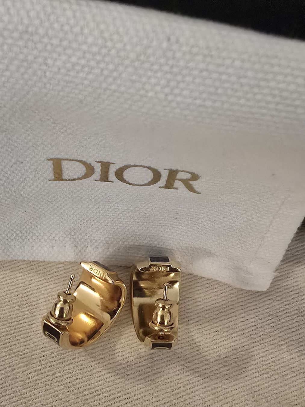 Dior Orecchini pendenti & Orecchini a lobo: Dior Code Ohrringe – Nuovo (secondo la descrizione) da Gattikon venduto da lavric_d 3