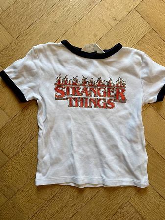 Stranger Things T-Shirt von H&M in Gr 98/104