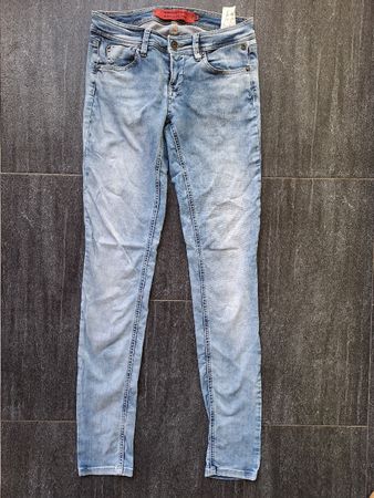 Freeman T. Porter Jeans, Gr. M, ca. 28/34, Top Zustand