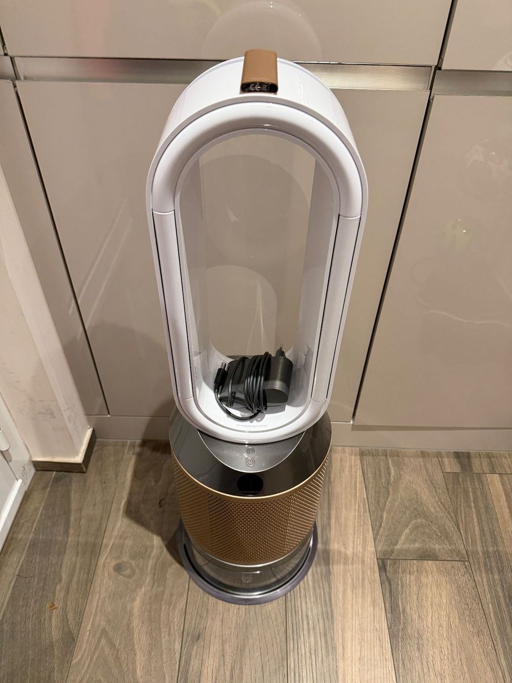 Luftreiniger: DYSON PH04 Purifier Humidify + Cool Formaldehyde (81 m2) – Gebraucht aus Horgen von Auction-Kings