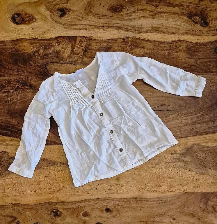 Camicette, T-shirt & Top: weisse Bluse Grösse 92-98 – Usato da Bremgarten AG venduto da Noii