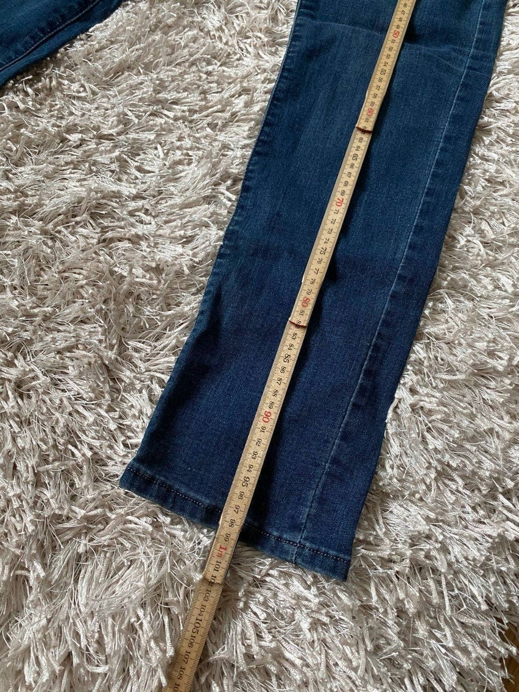 Jeans: Jeans – Nuovo (secondo la descrizione) da Luzern venduto da file_maker 6