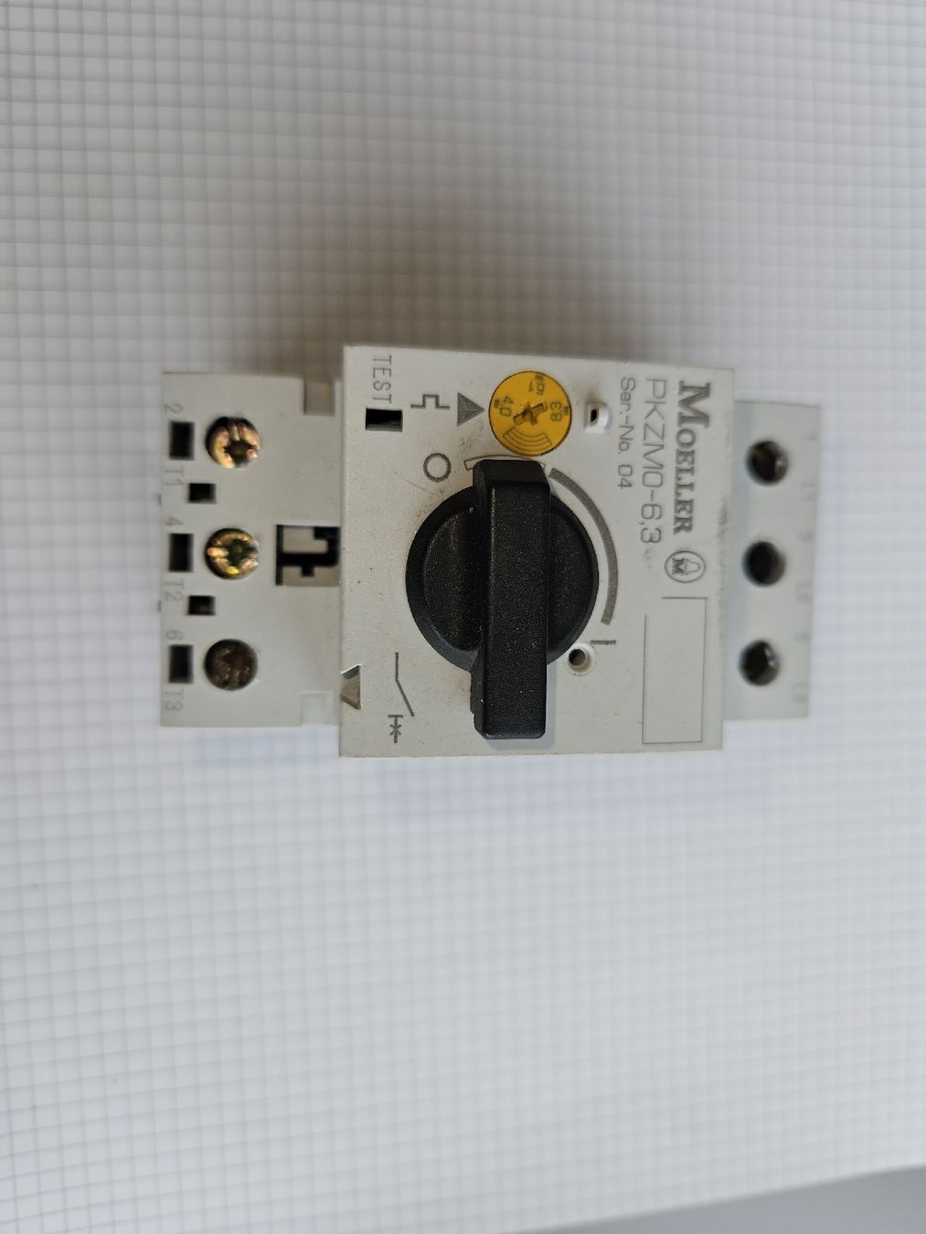 Eaton Interruttori: motorschutzschalter 6.3 A – Usato da Regensdorf venduto da Zem003 3