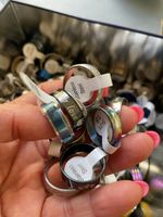 Box mit über 100 Ringen