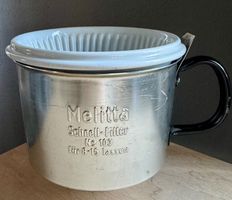 Melitta Kaffeefilter 103 aus Aluminium mit Porzellaneinsatz