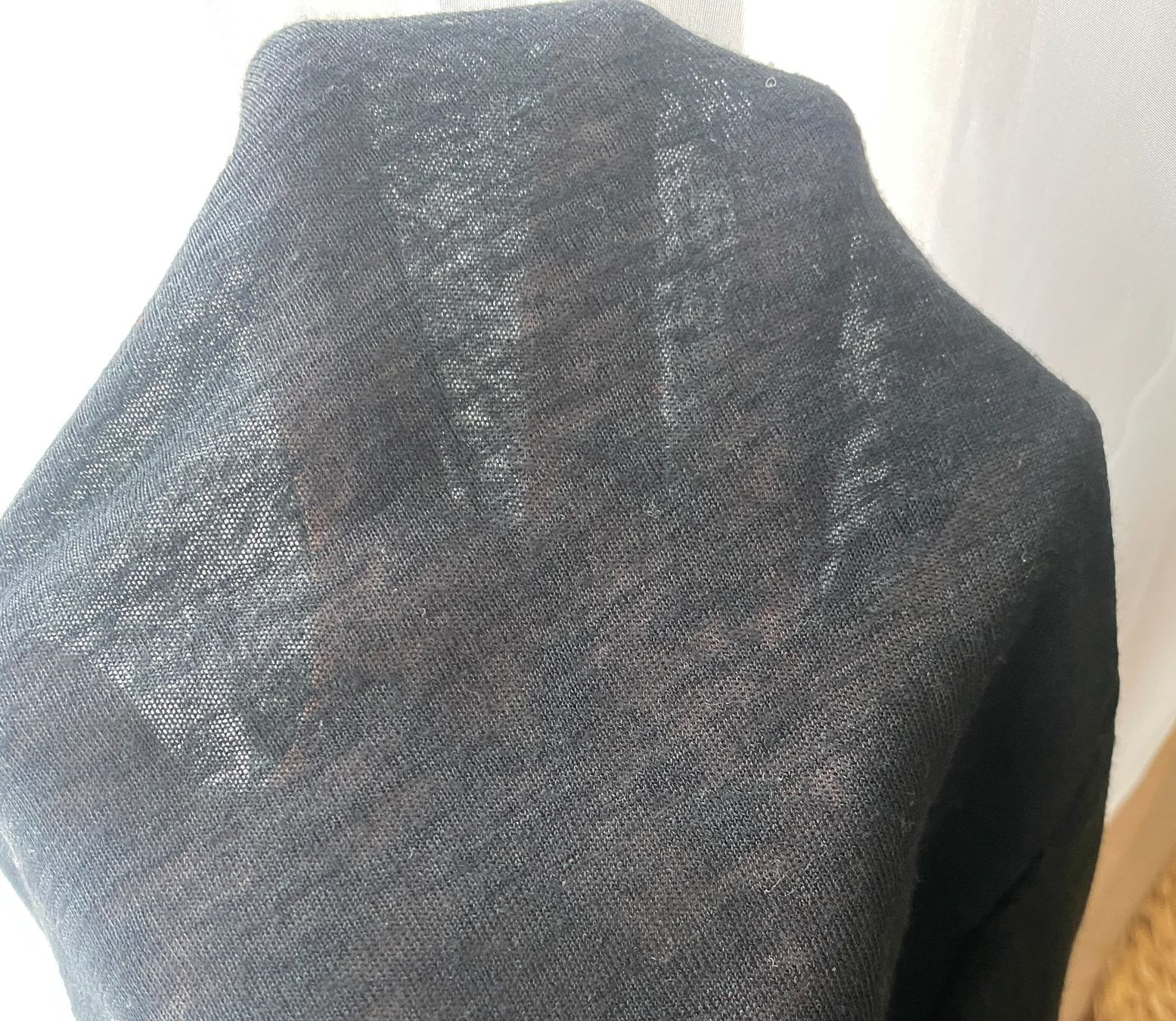 Maglioni & Felpe: Langarm Shirt / dünner Pulli Gr. XL – Usato da Thalwil venduto da gb_ea2000 5