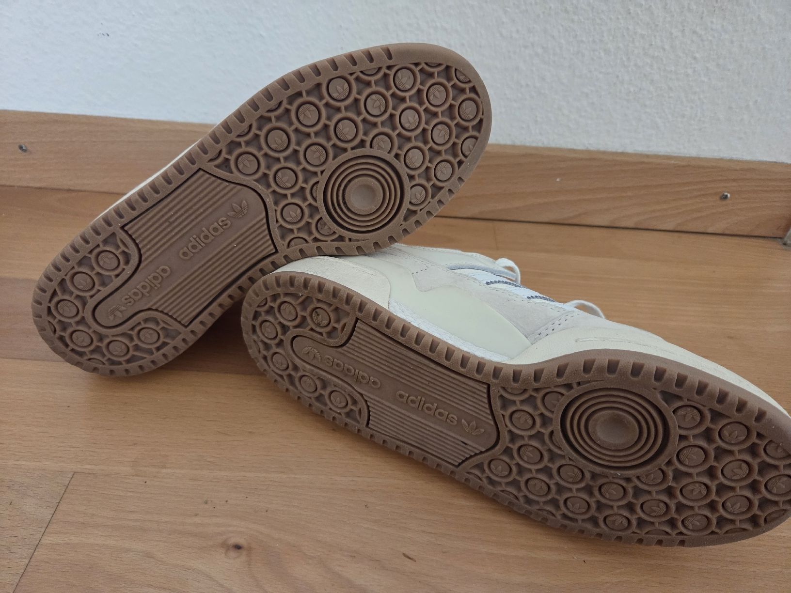 Adidas Scarpe da donna: Adidas Sneaker weiss, Grösse 37 1/3 – Usato da Winterthur venduto da trst 3