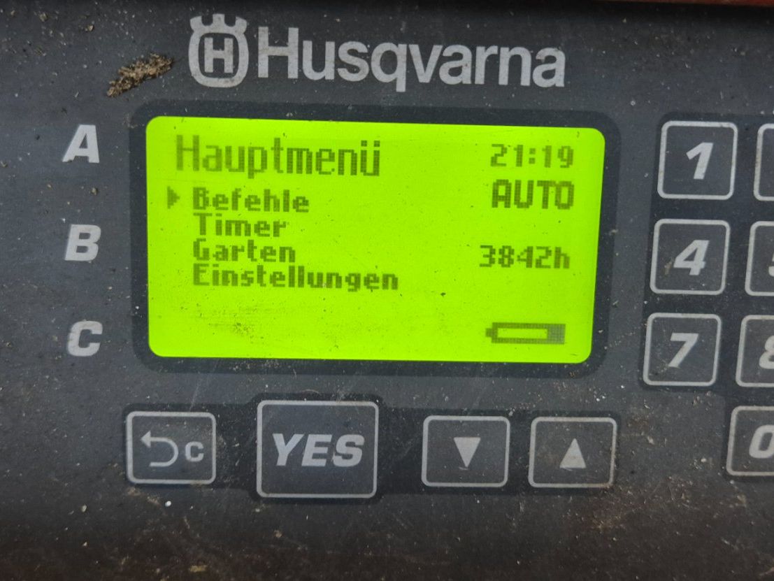Husqvarna Tagliaerba: Husqvarna automower Ac220 3842h – Usato da Grenchen venduto da Asus_ 4
