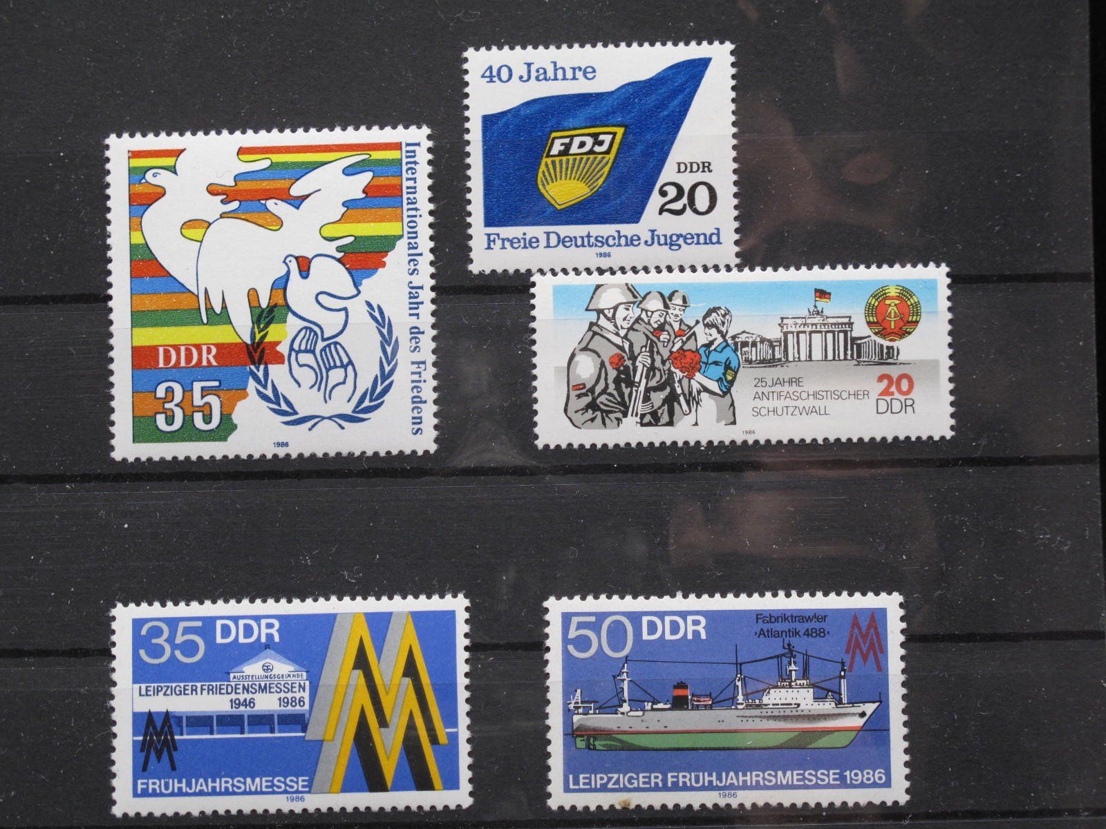 Alle Briefmarken: DDR 1986 FDJ / 25 Jahre Mauer  ** – Gebraucht aus Wil SG von fva01