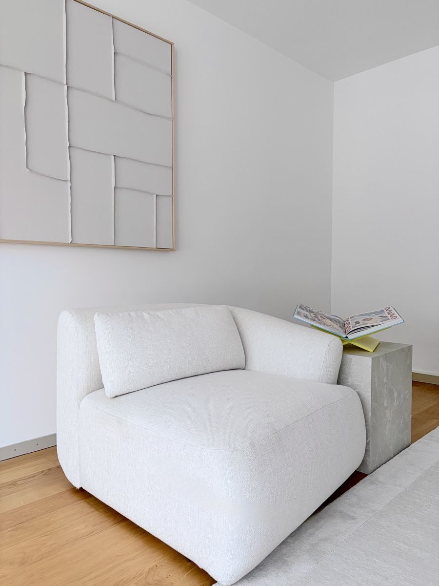 Sofas: Westwing Sofia Eckmodul cremeweiss Gebrauchsspuren – Gebraucht aus Zürich von and_v5kz 4