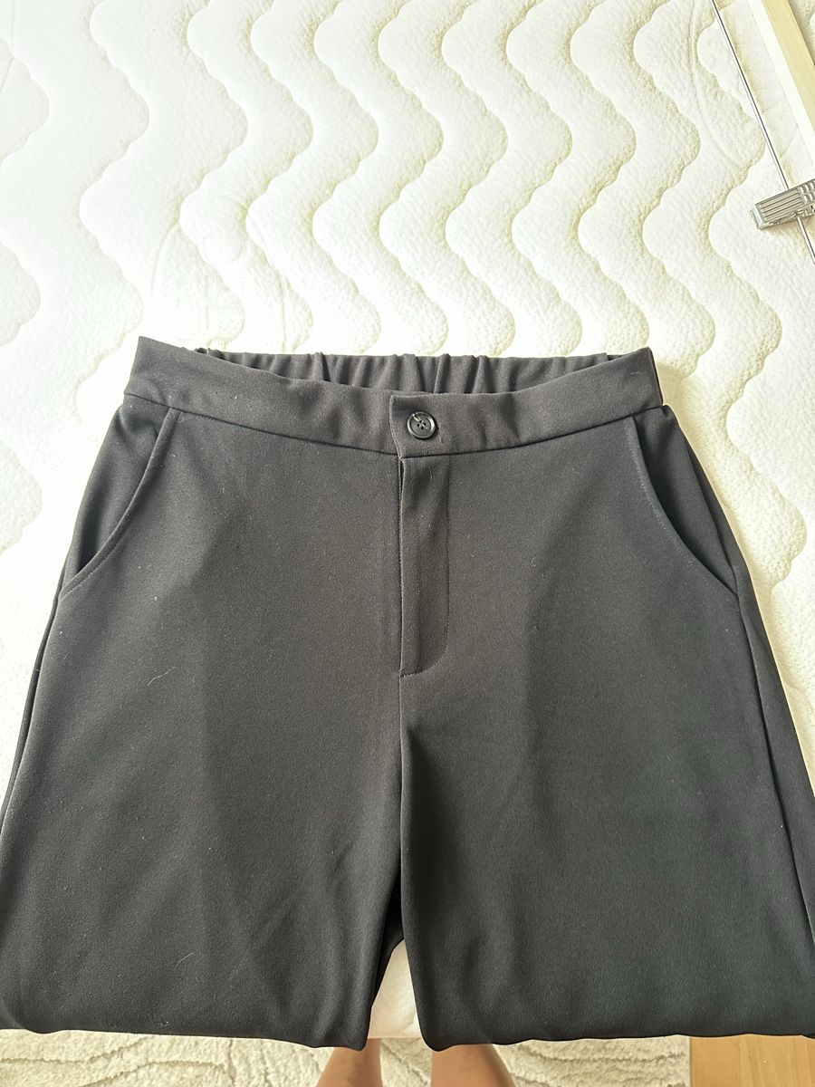 Pantaloni: Schwarze Stoffhose Chicorée, Grösse M – Usato da Zürich venduto da san_828b 2