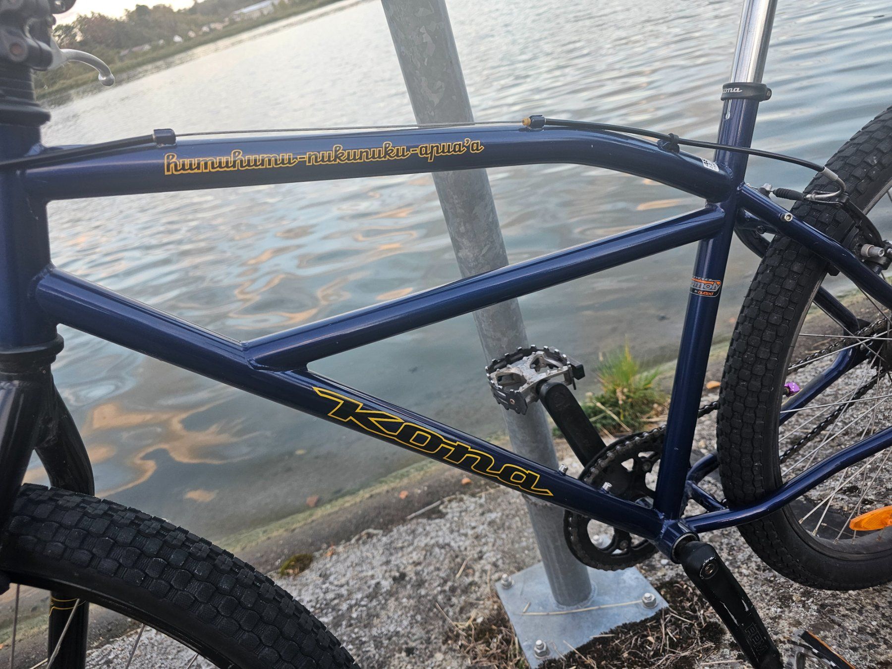 Kona Velos: Kona Huma RH 47cm – Gebraucht aus kleindöttingen von Jimi-Hendrix 2