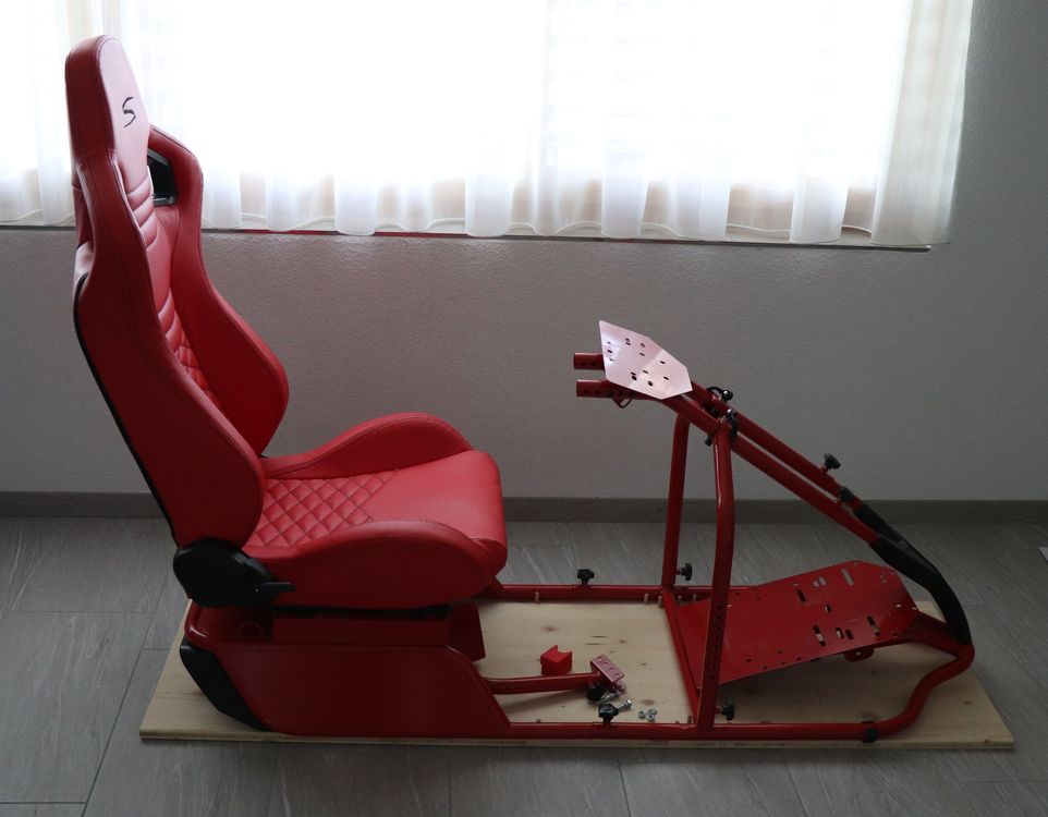 Speedmaster Pro Racing-Seat (Racing Rig rot) (Gebraucht) in Holderbank ...
