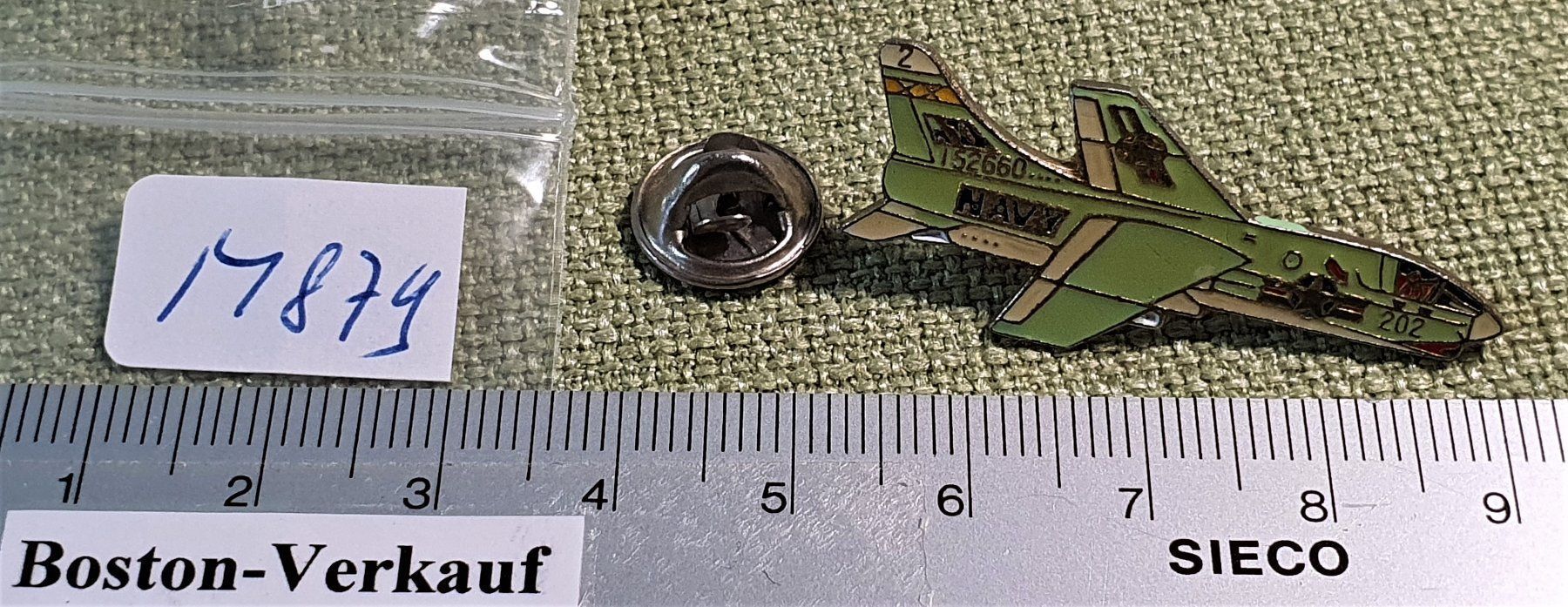 Plaketten & Abzeichen: M879 - Pin US NAVY Air Force 202 – Gebraucht aus Reinach BL von Boston-Verkauf 1