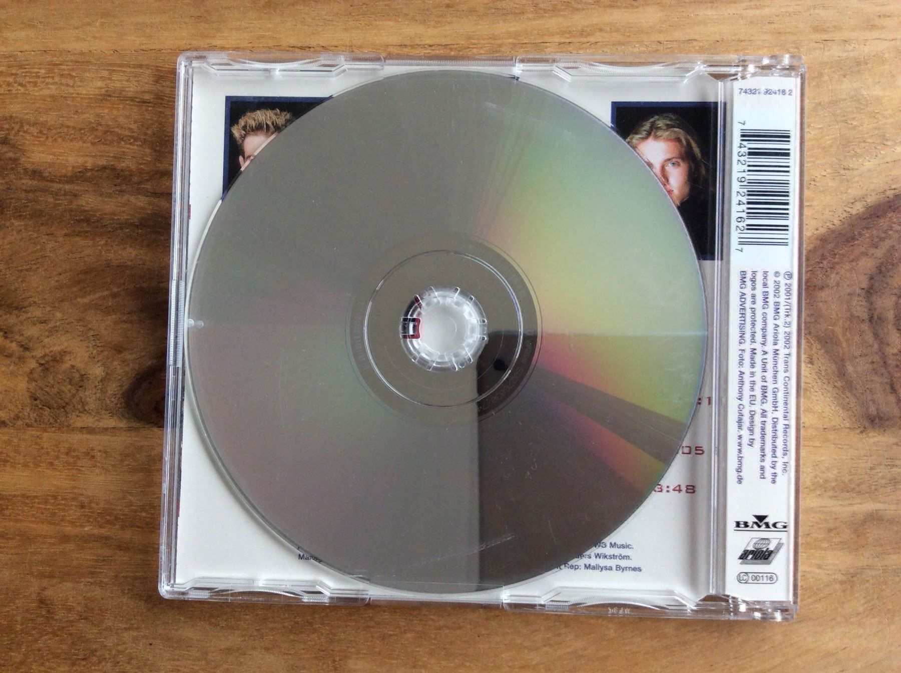 CD: CD Natural / Put Your Arms Around Me – Usato da Horgen venduto da flyingpenguin2000 2