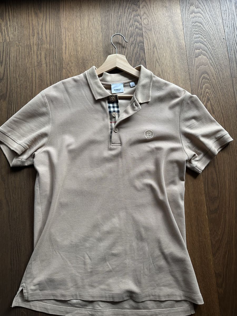 Burberry Magliette Polo: Burberry Polo – Usato da Zürich venduto da Miguel-Zurich 1