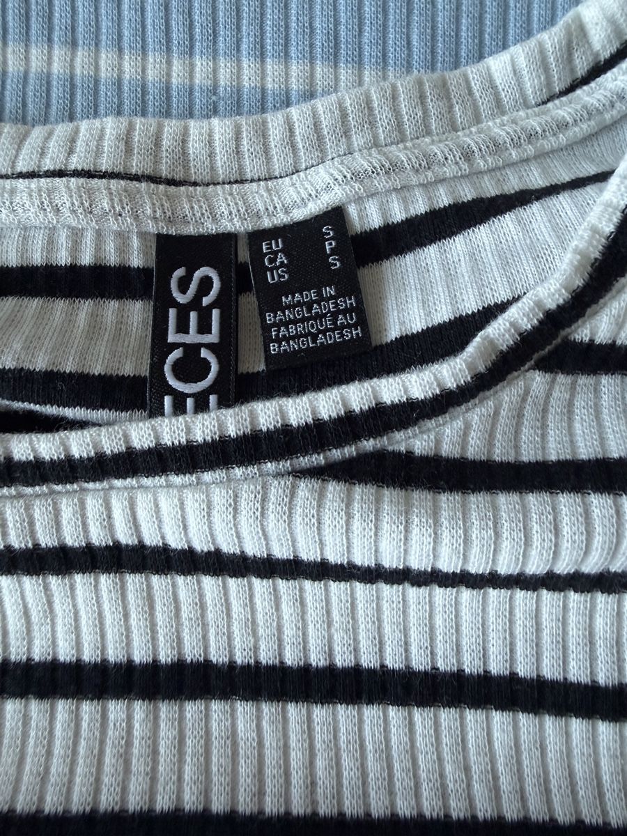 Pieces T-shirt: T-Shirts, 5 Stück, Pieces – Usato da Luzern venduto da mar_x96f 2