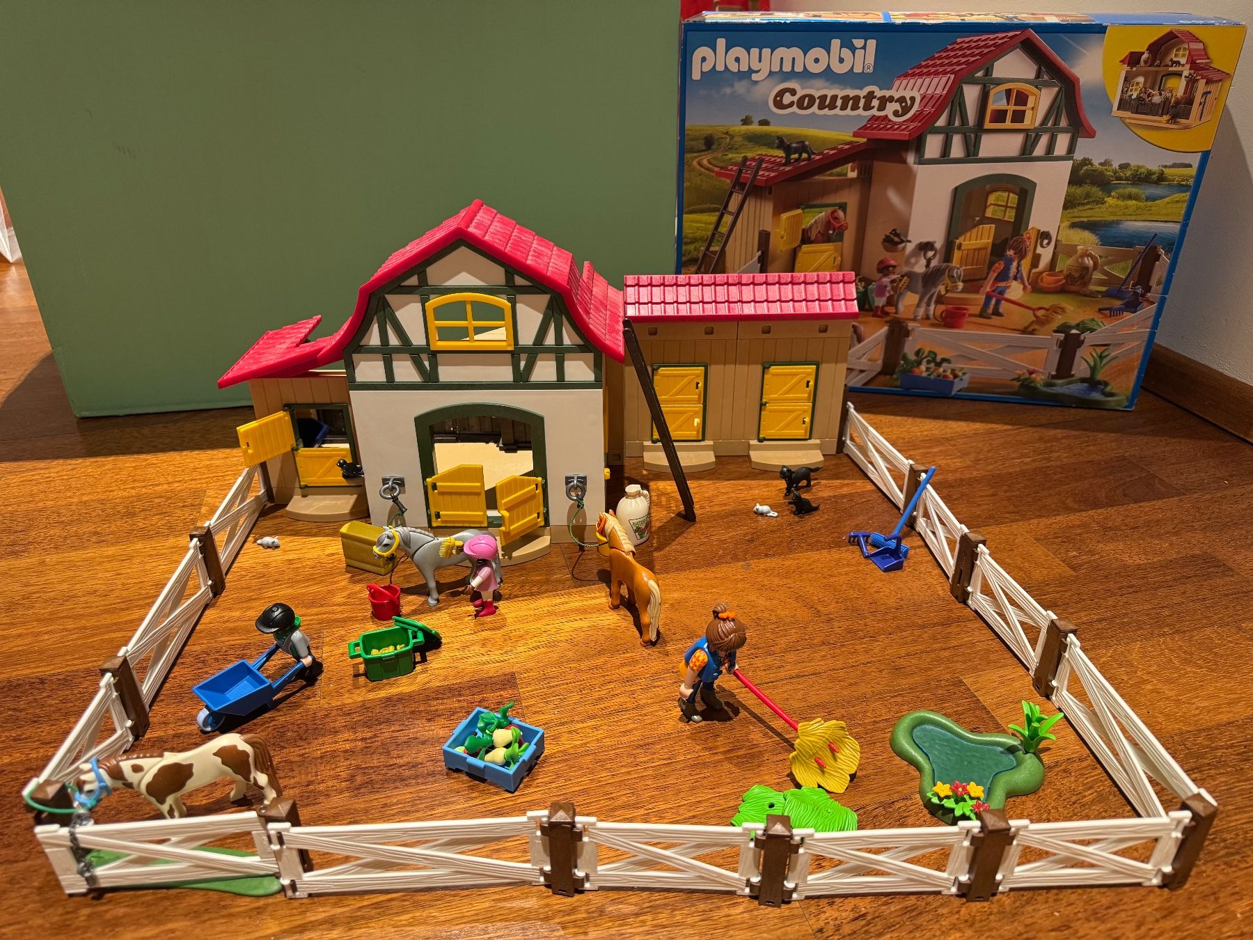 Playmobil Jouets: Playmobil Bauernhof – D'occasion à Schaan par booboo09