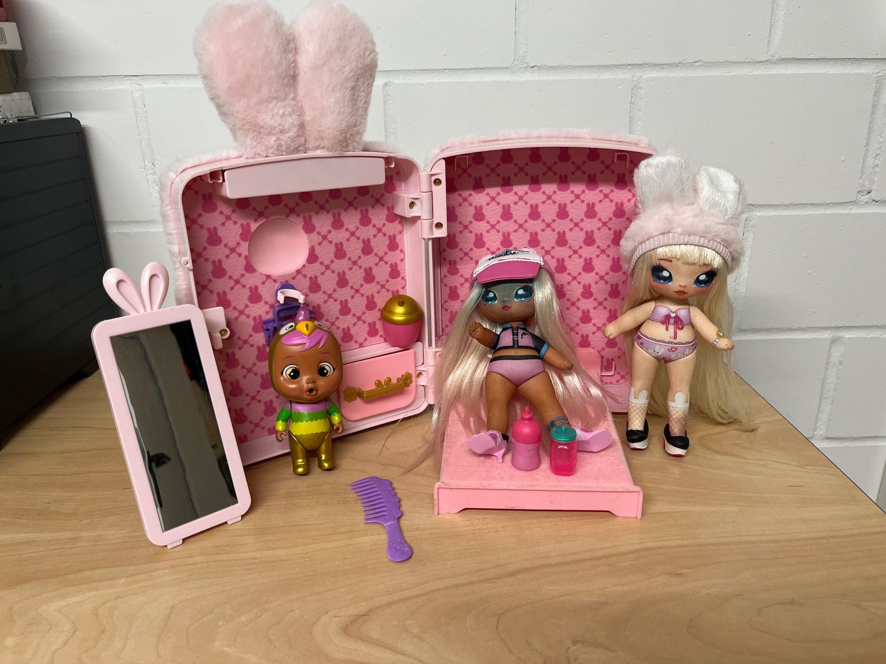 Casette per bambini: L.O.L. Rucksack mit 3 Puppen – Usato da Schwarzenberg LU venduto da Ffrnzi 1