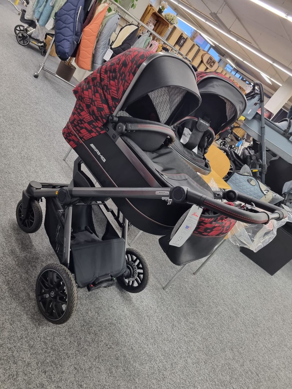 Hartan Carrozzine: AMG Kinderwagen Limited Edition 1/299 – Usato da Reiden venduto da Gan-Dra 3