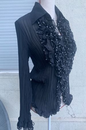 Superbe blouse plis fins brodée ENVIE 100%coton t.M-L