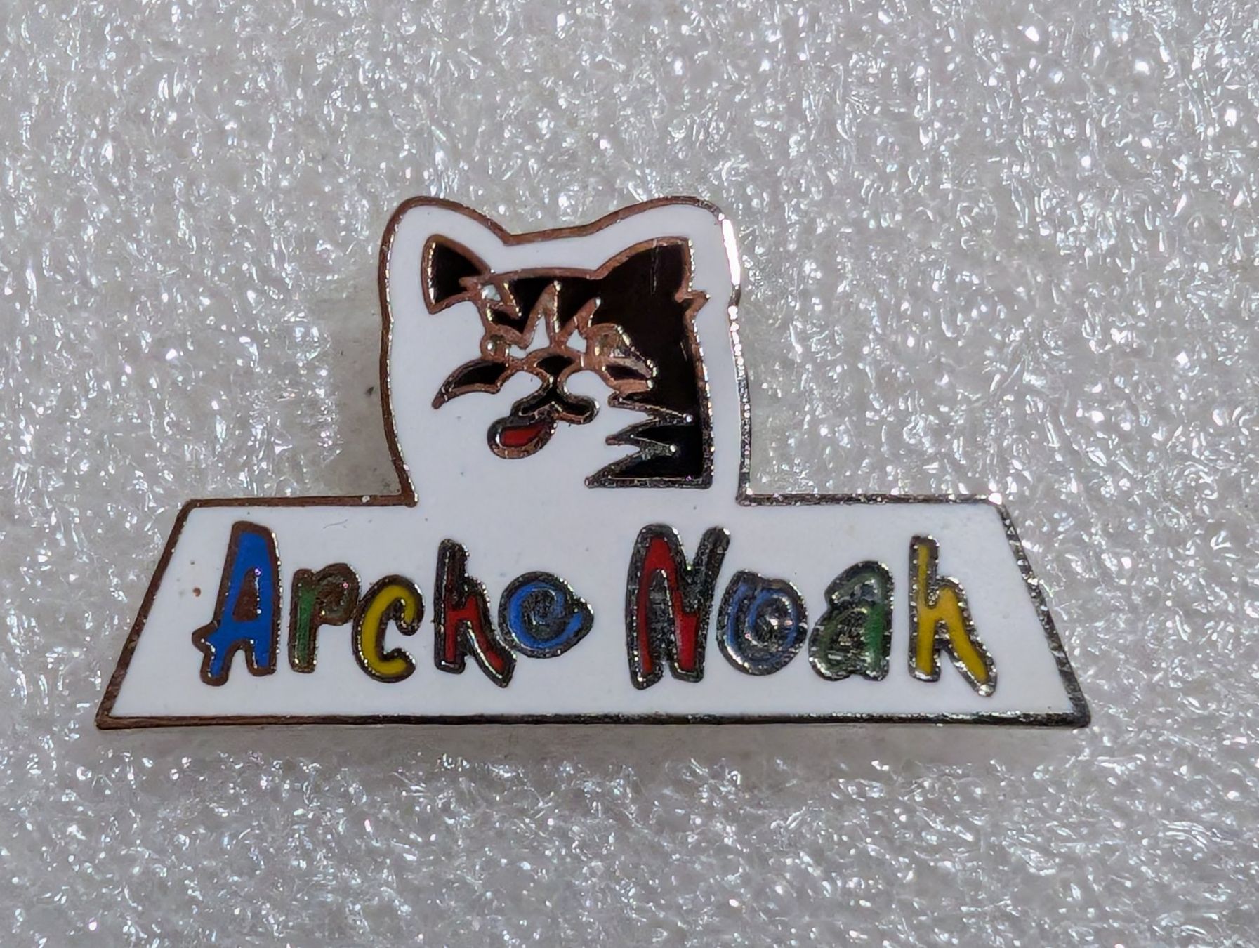 Plaquettes & Badges: Ansteckpin 246: Arche Noah – D'occasion à Oppligen par Pin-Fall-Shop