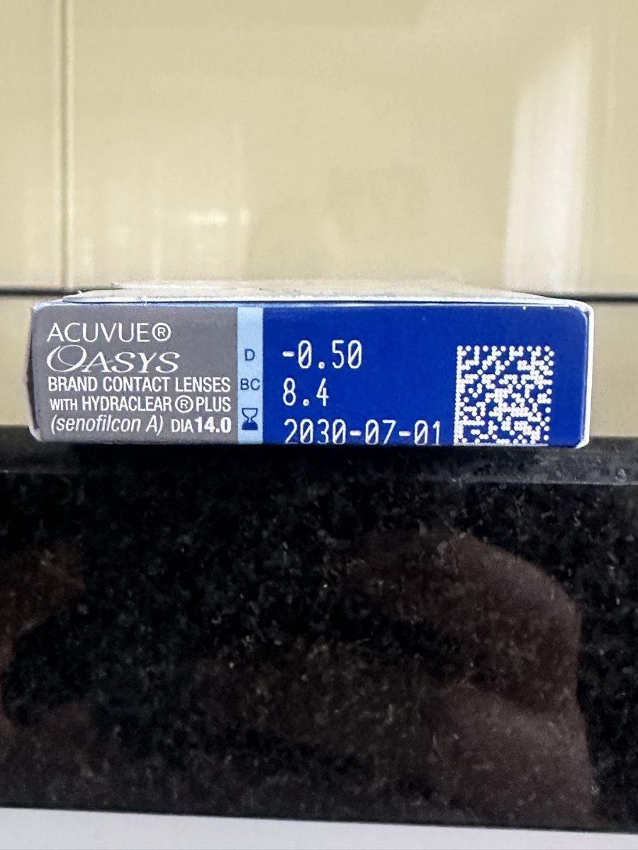 Acuvue Lentilles de contact: Kontaktlinsen - Acuvue Oasys – Neuf avec emballage d'origine à Luzern par roennimoos 2