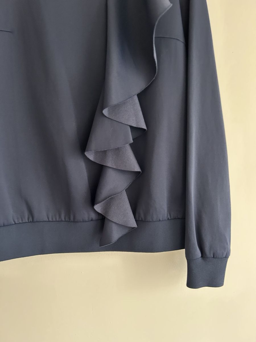 Akris Maglioni & Felpe: Cool ruffle sweater Akris Punto 34 – Nuovo (secondo la descrizione) da Sankt Gallen venduto da DDDAAA 3