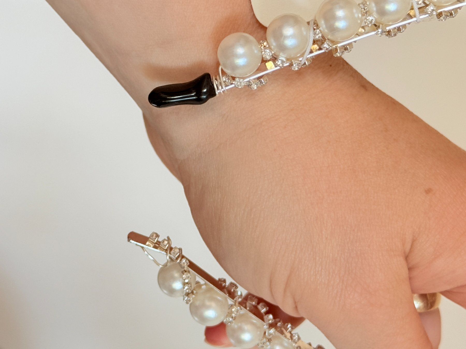 Accessori per capelli: Bandeau perles et strass neuf – Nuovo (secondo la descrizione) da Genève venduto da AGBERG 8