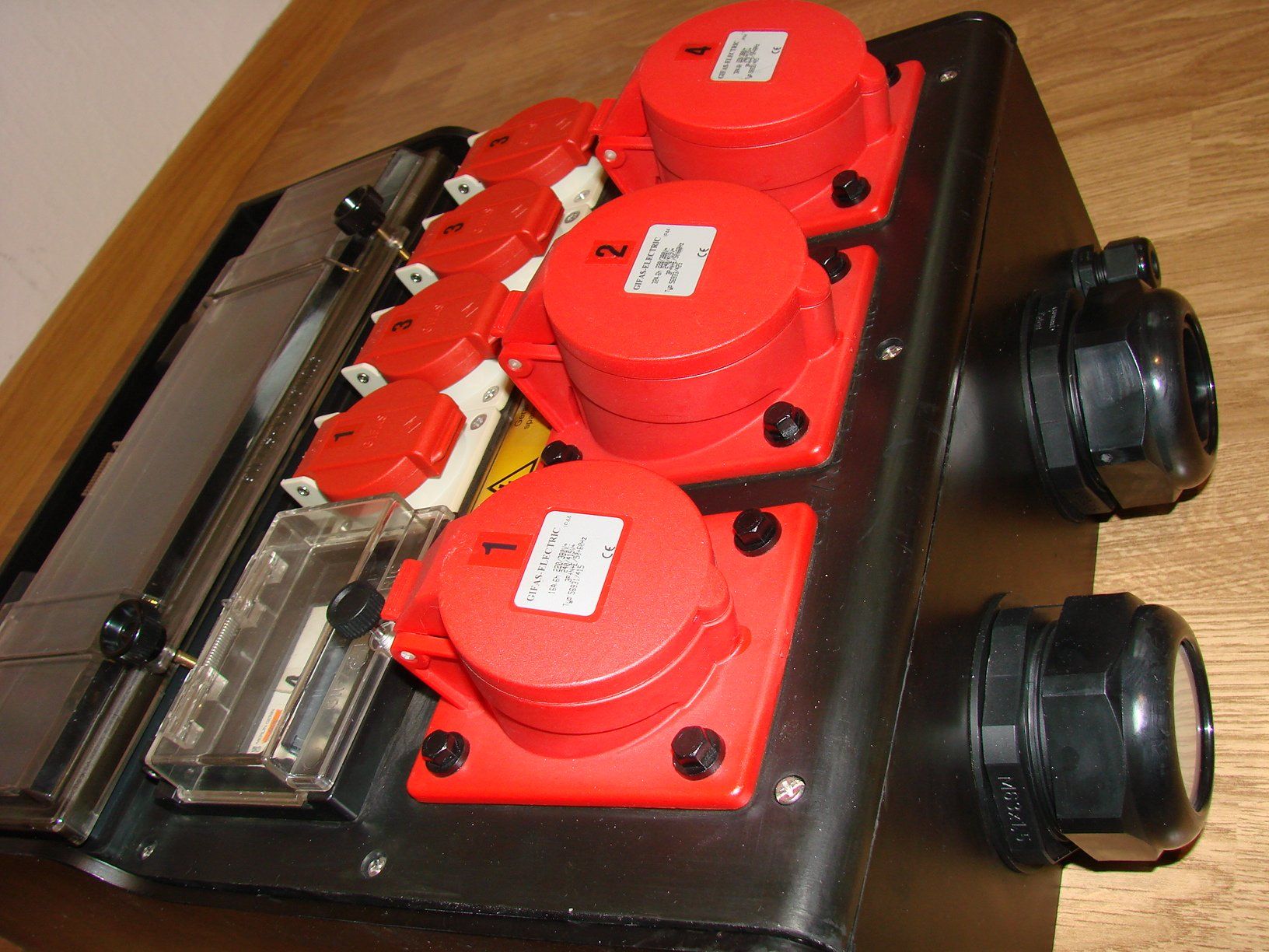 GIFAS Elektrotechnik: GIFAS Baustromverteiler – Neu (gemäss Beschreibung) aus Niederuzwil von Rade 9