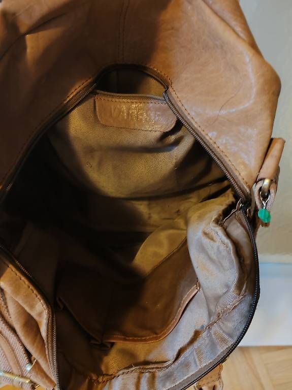 Borse da donna: Leder-Tasche von Varese – Usato da Dübendorf venduto da lyd_7gxl 2