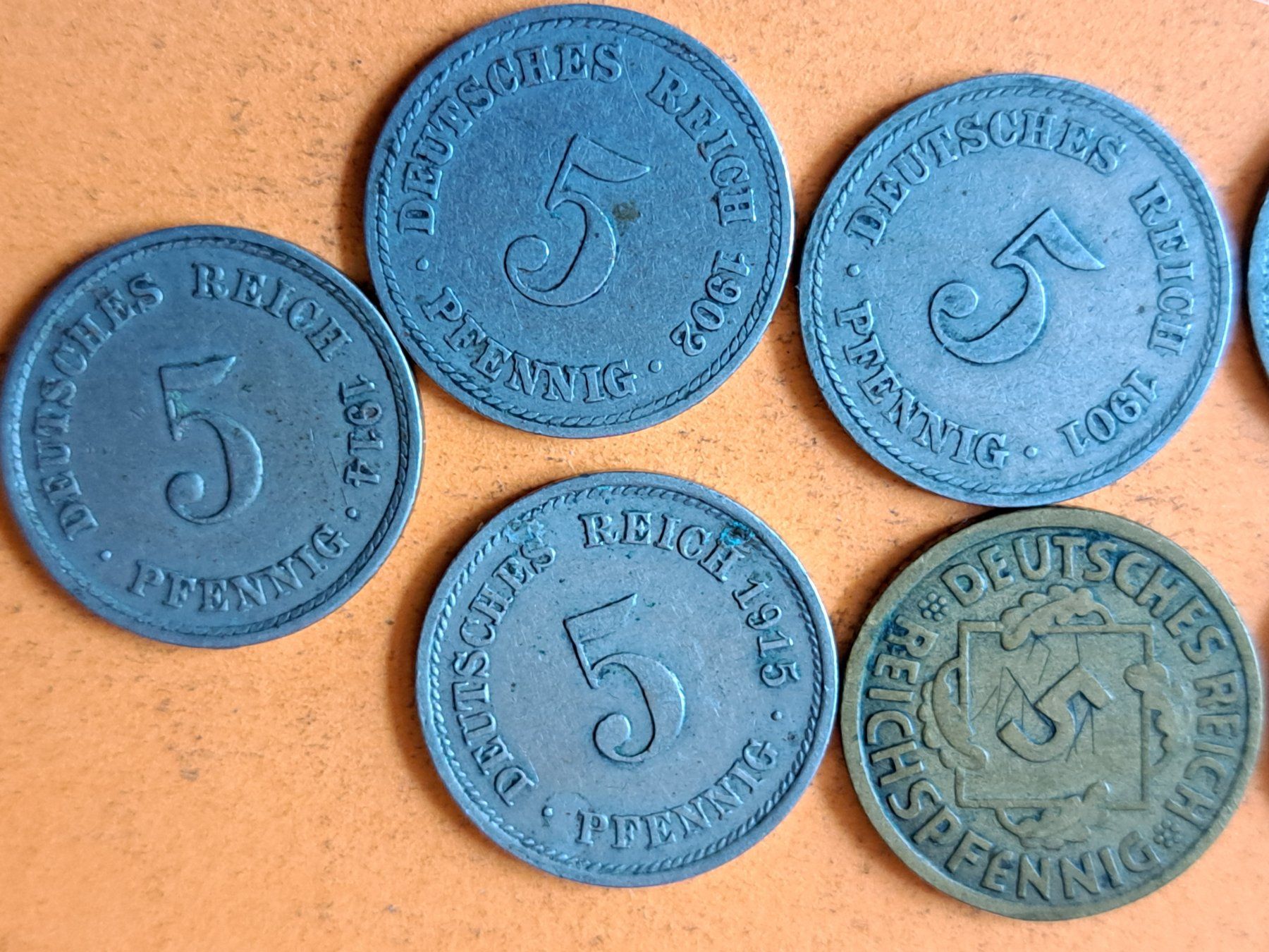 Tutti le monete: 5er Pfennige+1x10 – Usato da Affeltrangen venduto da Handre 1