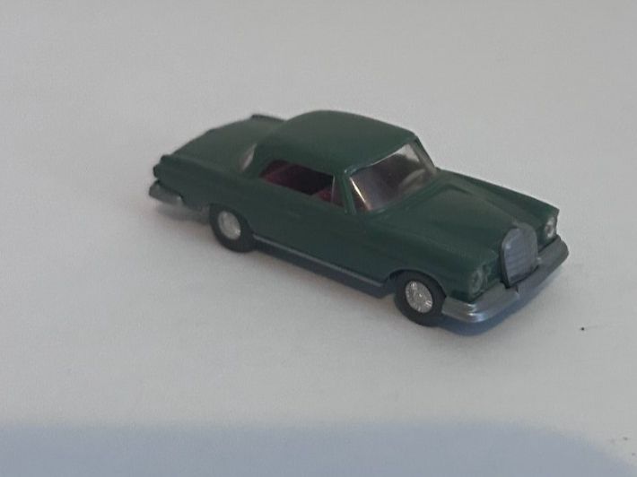 Wiking Modellini d'auto: Wiking 14 s Mercedes 250SE – Usato da Goldach venduto da Manyro55 2