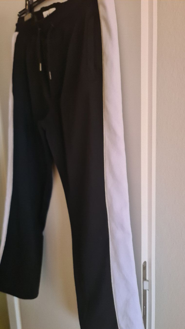 C&A Hosen: traenerhose gr.  L – Neu (gemäss Beschreibung) aus Aarau von pafiro