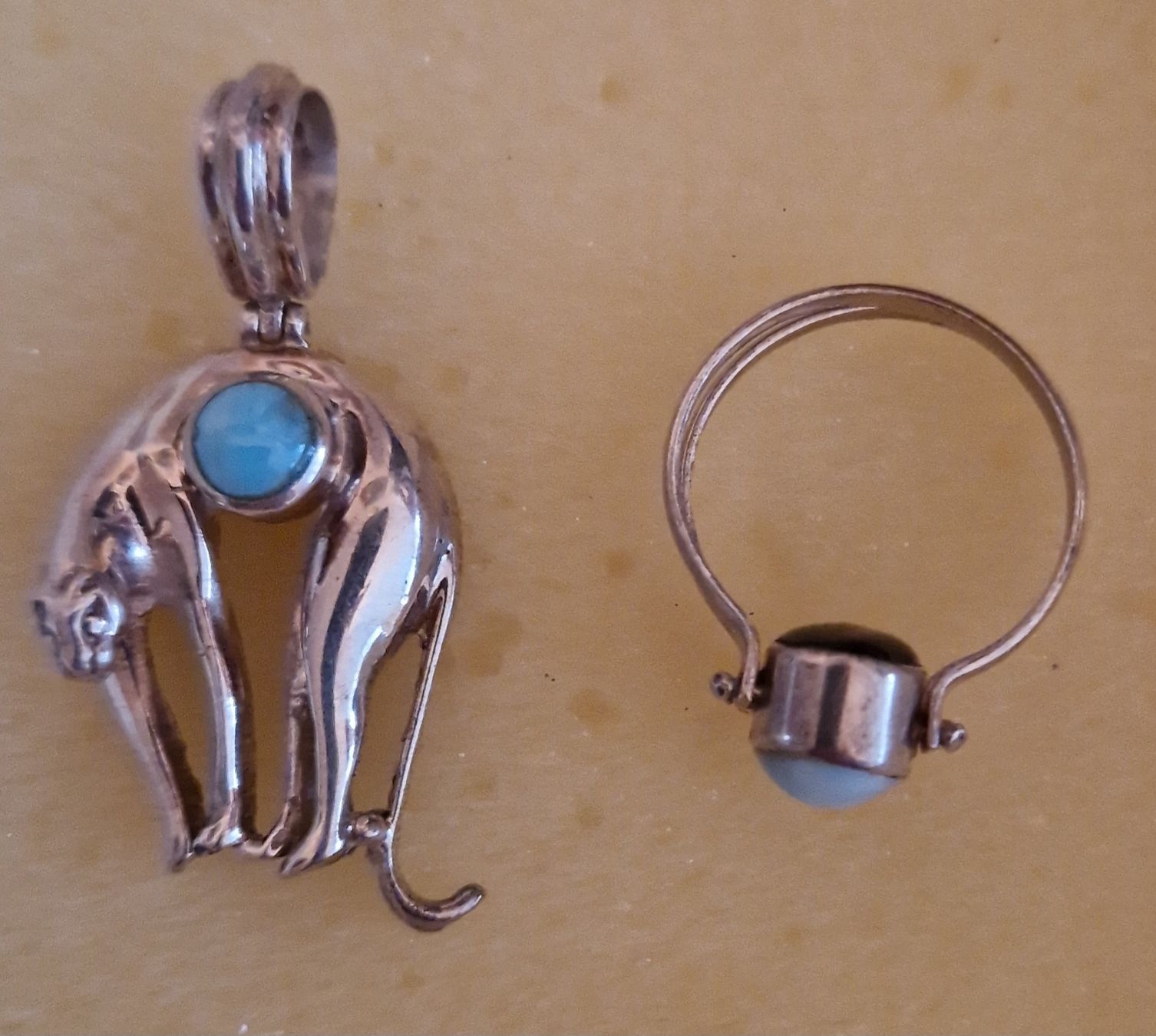 Ciondoli: Larimaranhänger mit Ring – Nuovo e nell'imballaggio originale da Zürich venduto da Sissi-Minouche