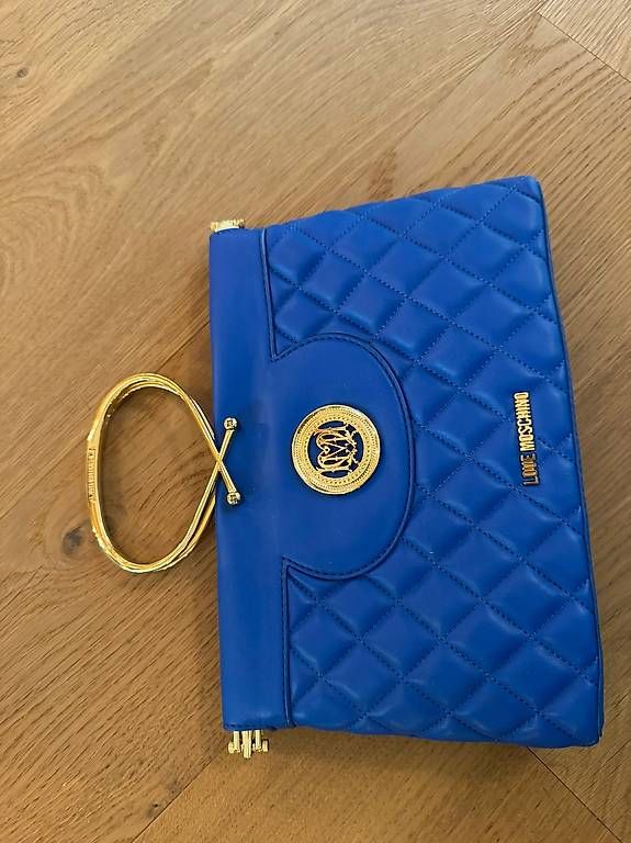 Sacs femmes: Handtasche Moschino blau – D'occasion à Luzern par per_mxf5 2