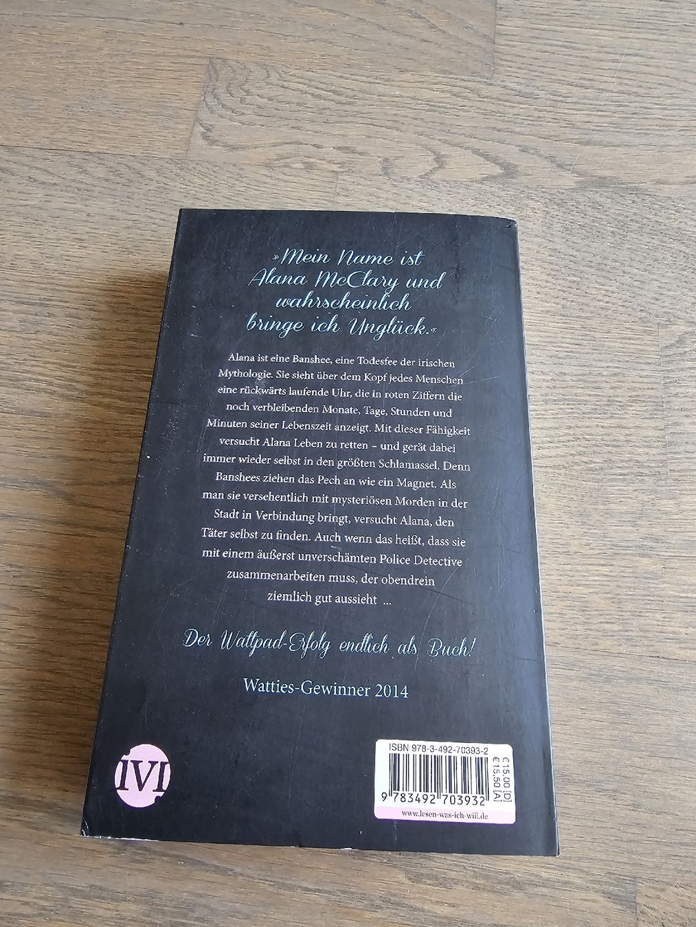 Bücher: Plötzlich Banshee - Nina MacKay – Gebraucht aus Hinterforst von impatiently 1