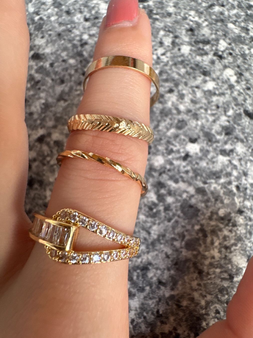 Ringe: Fingerringe- Modeschmuck – Gebraucht aus Geuensee von jes_9xyk 1