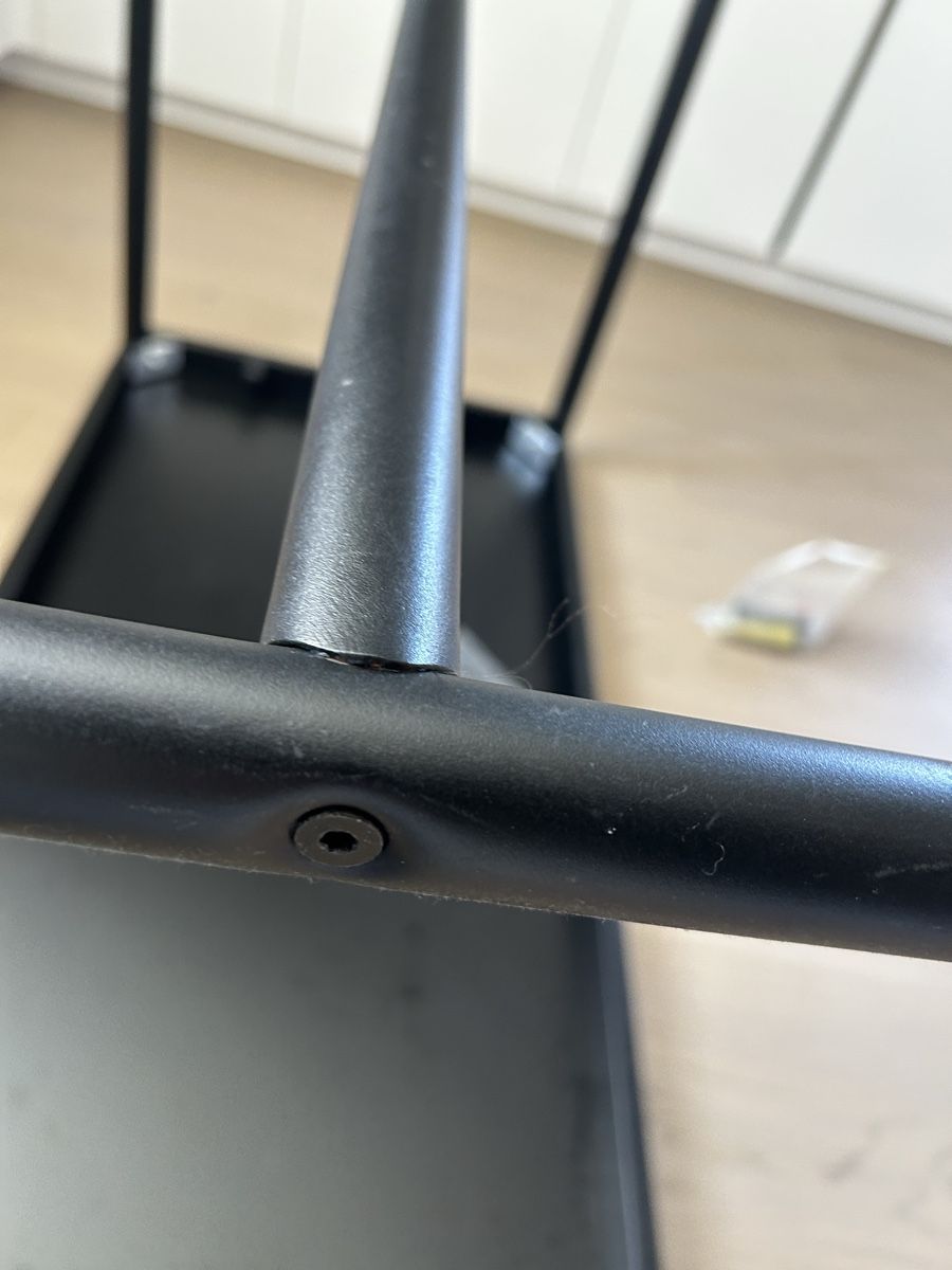 Ikea Set tavolo e sedie: Bartisch Tommaryd mit 4 Barstühlen – Usato da Bauma venduto da GMC_22 7