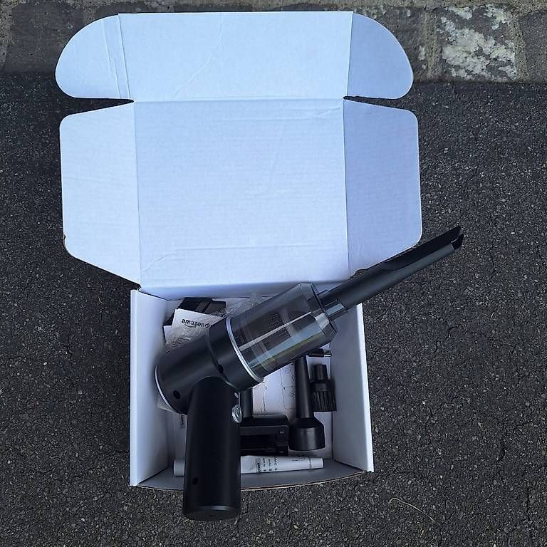Staubsauger & Zubehör: Akkusauger für Auto etc. – Gebraucht aus Luzern von Teddybaer_Luzern 1