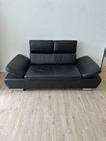 Modernes 2-Sitzer Sofa aus Kunstleder in Schwarz